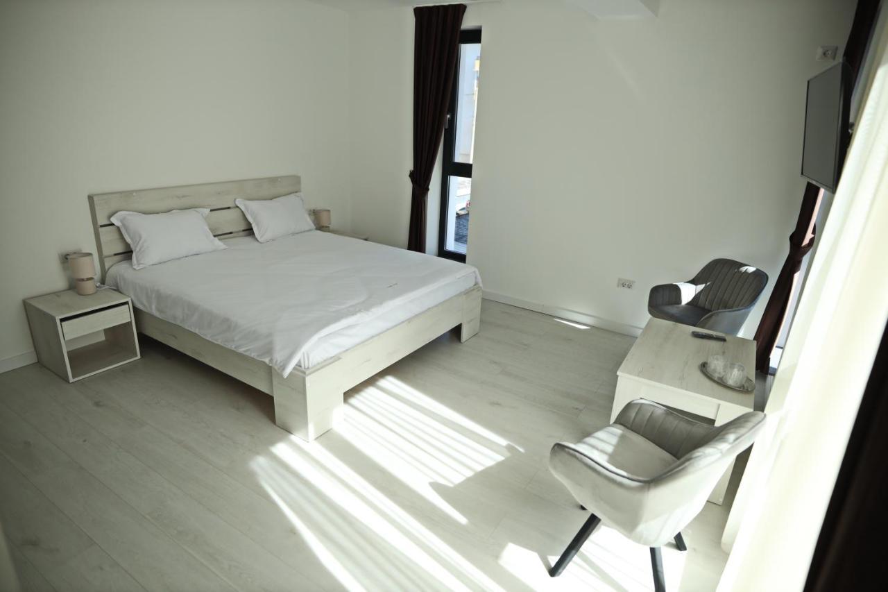Apartamento Casa Vys Piteşti Exterior foto